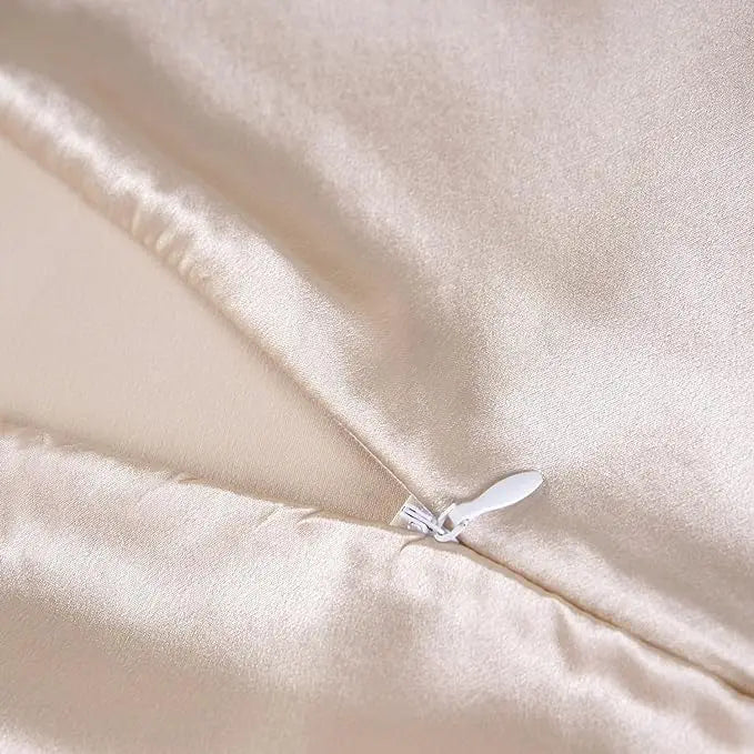 Restora Silk - 100% Mulberry Silk Sleep Pillowcase